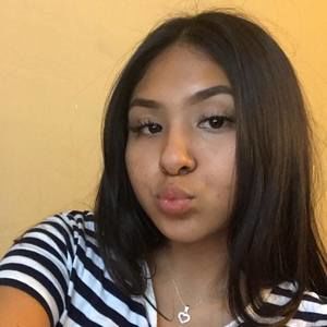 Meet your Posher, Valerie